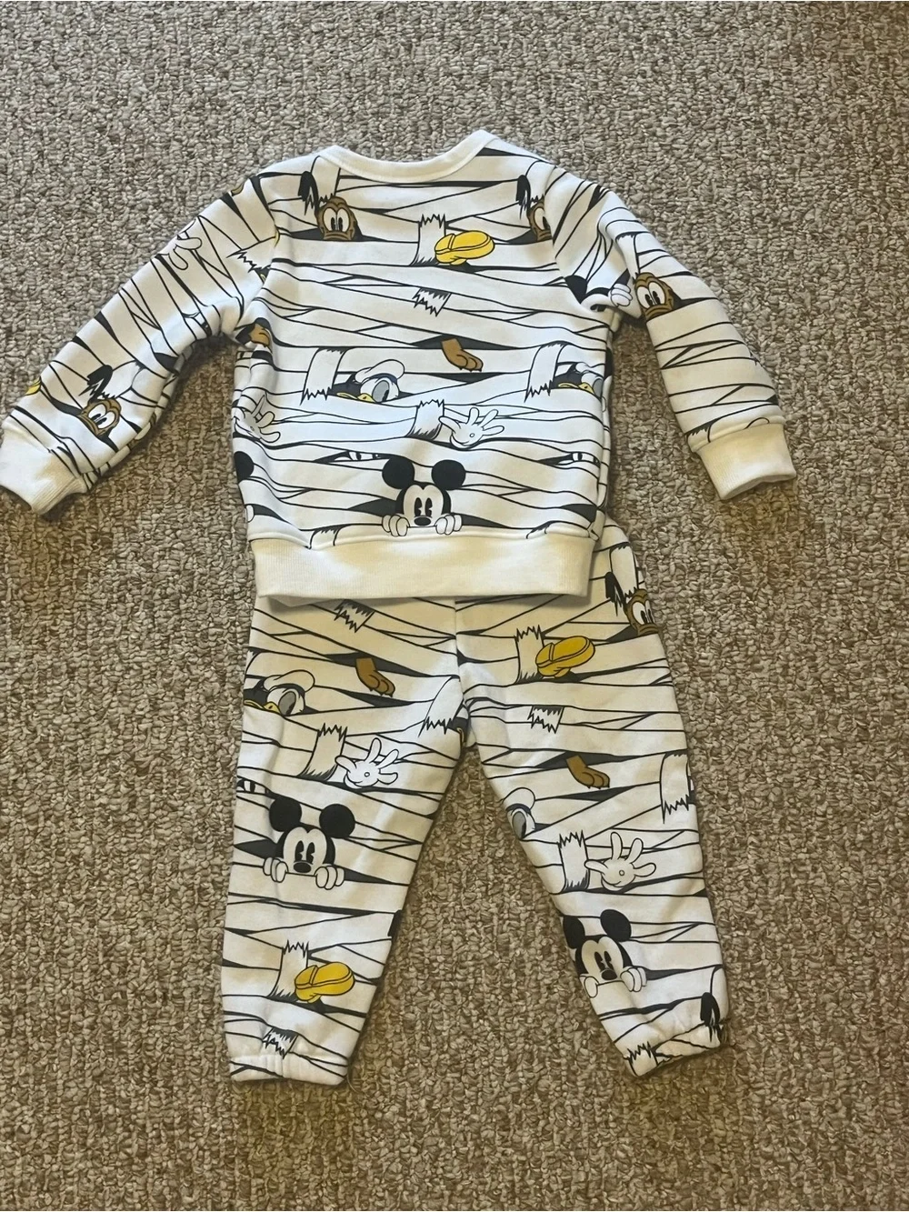 Disney Halloween sweatshirt and sweatpants set